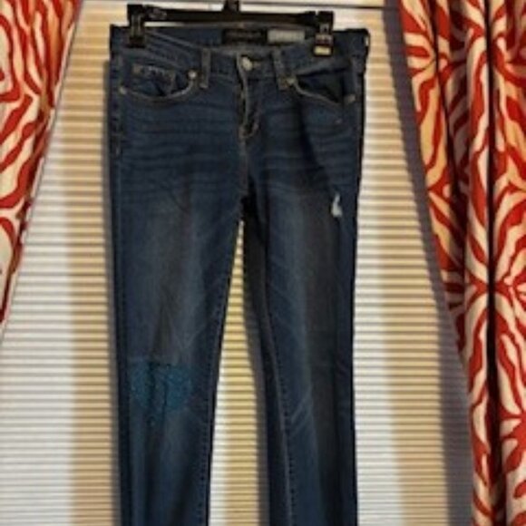 Aeropostale Skinny Jeans, size 4, slim through leg and thigh, Faded dark wash, - Picture 1 of 8